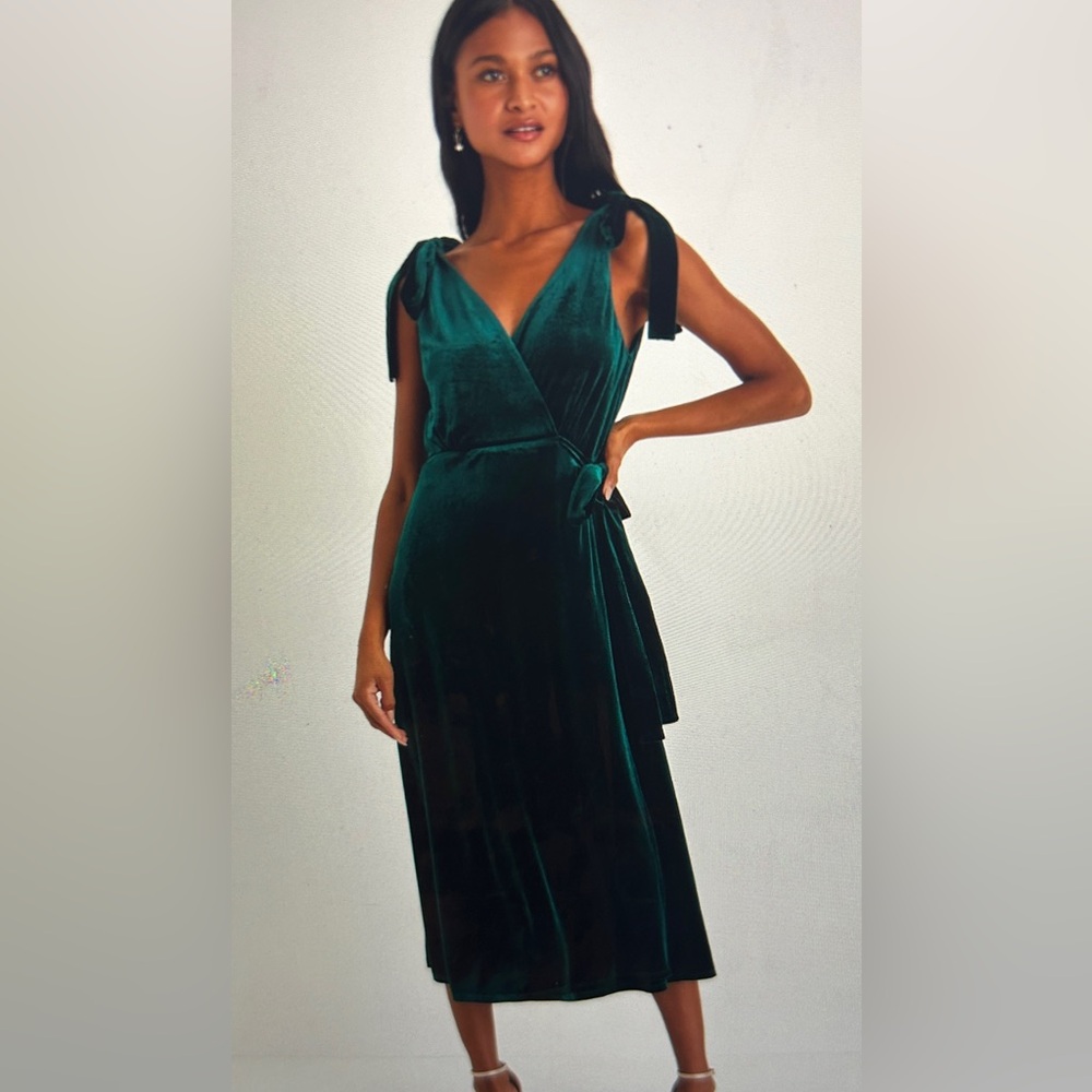 Lulus Enchanting Mood Emerald Green Velvet Tie-strap Wrap Midi Dress